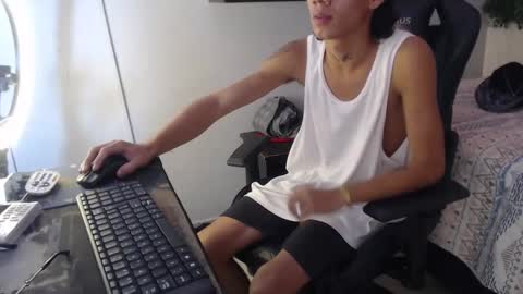 andy_dan1 online show from December 28, 2024, 8:58 pm