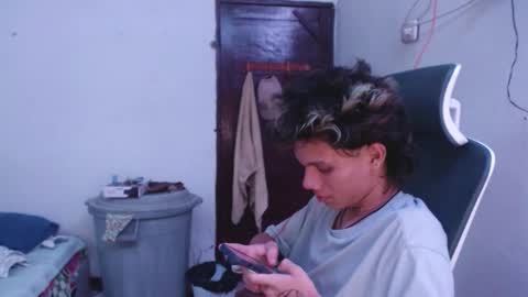 Snapshot of andy_dan1 chatting on June 8, 2026, 10:48 am andy_dan1 online show from June 8, 2026, 10:48 am