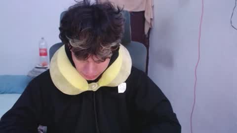 Snapshot of andy_dan1 chatting on June 9, 2026, 8:37 am andy_dan1 online show from June 9, 2026, 8:37 am