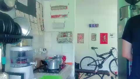 Snapshot of andy_gray01 chatting on July 8, 2026, 1:37 pm Andy Gray online show from July 8, 2026, 1:37 pm