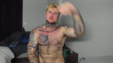 Snapshot of andy_hunk chatting on January 8, 2025, 5:05 am Andrew online show from January 8, 2025, 5:05 am