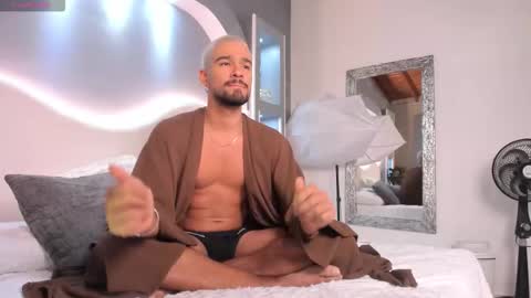 andy_legrand online show from March 17, 2026, 12:19 pm