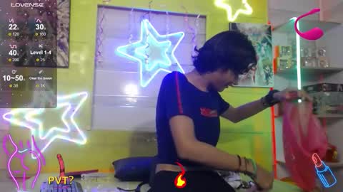 andy online show from November 3, 2025, 7:15 pm