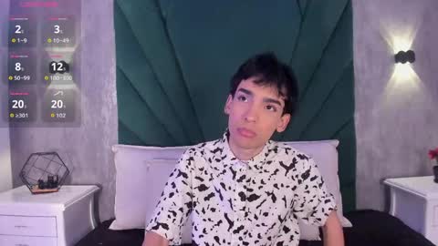 Snapshot of andy_vergara1 chatting on June 1, 2026, 11:34 am A N D Y online show from June 1, 2026, 11:34 am
