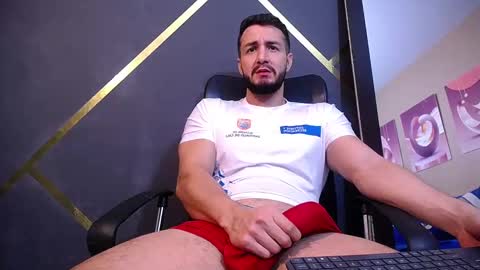 Snapshot of andyblass chatting on January 25, 2025, 1:19 pm AndyBlass online show from January 25, 2025, 1:19 pm