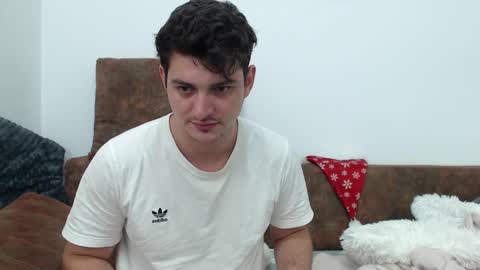 Snapshot of andyfame1 chatting on January 21, 2025, 2:43 am Andy Fame online show from January 21, 2025, 2:43 am