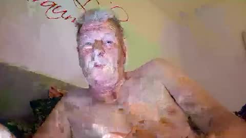 andyk1704 online show from May 6, 2026, 3:57 am