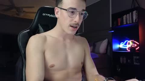 Snapshot of andyxb chatting on December 1, 2024, 11:36 pm Andy Briars online show from December 1, 2024, 11:36 pm