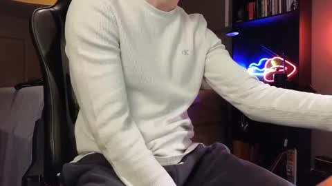 Snapshot of andyxb chatting on December 10, 2024, 12:39 am Andy Briars online show from December 10, 2024, 12:39 am