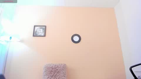 Snapshot of andyylove_jk chatting on March 7, 2025, 12:56 pm Andy online show from March 7, 2025, 12:56 pm