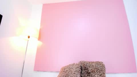 Snapshot of andyylove_jk chatting on December 3, 2025, 1:09 pm Andy online show from December 3, 2025, 1:09 pm