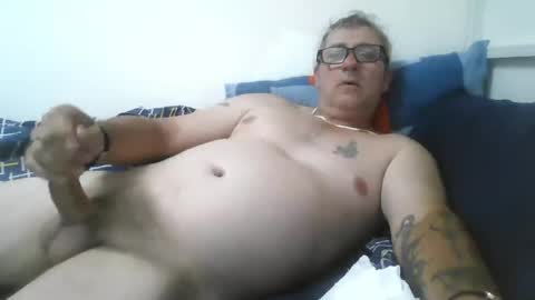 andyyyyyy35 online show from May 1, 2026, 9:58 am