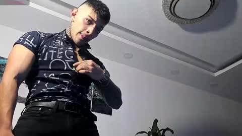 Snapshot of angeel_d035 chatting on December 5, 2024, 4:31 am Angel online show from December 5, 2024, 4:31 am