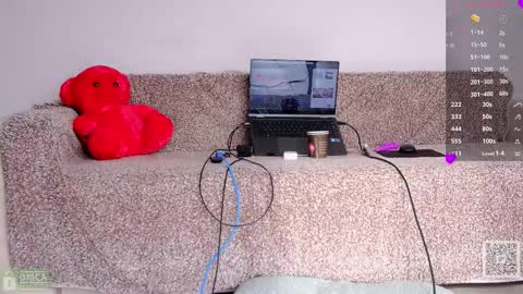 angeellina online show from March 4, 2026, 7:58 am