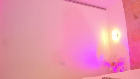 Angeel Rouss online show from April 29, 2026, 6:47 pm