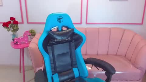 Snapshot of angel09_a chatting on February 21, 2025, 10:39 am angel09 a online show from February 21, 2025, 10:39 am