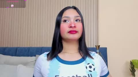 Snapshot of angel__ponce chatting on September 17, 2025, 7:15 pm angel__ponce online show from September 17, 2025, 7:15 pm