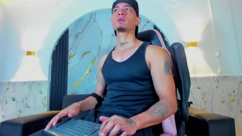 angel_blessed online show from July 2, 2026, 12:33 pm