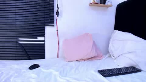 Snapshot of angel_boy0 chatting on June 3, 2026, 9:53 pm angel_boy0 online show from June 3, 2026, 9:53 pm