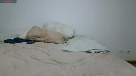 Snapshot of angel_boy01 chatting on August 3, 2026, 1:04 am angel_boy01 online show from August 3, 2026, 1:04 am