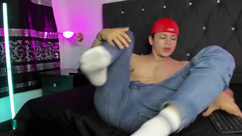 Angel Cuervo online show from March 11, 2025, 12:39 pm