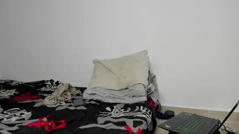 Snapshot of angel_damons_ chatting on March 3, 2025, 4:03 pm Angel Damons online show from March 3, 2025, 4:03 pm