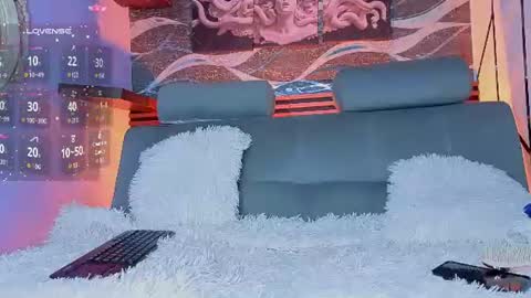 Angel-dragun online show from July 25, 2026, 3:04 am