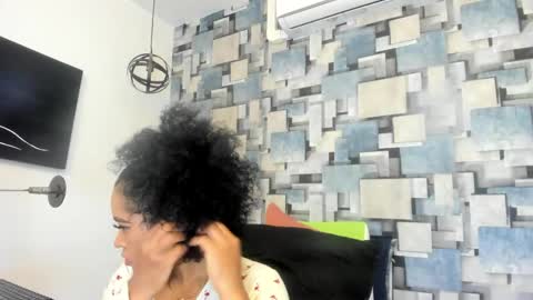 Snapshot of angel_dthroat chatting on May 14, 2026, 12:01 pm ANGHEL online show from May 14, 2026, 12:01 pm