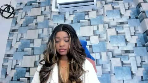 Snapshot of angel_dthroat chatting on May 27, 2026, 12:02 pm ANGHEL online show from May 27, 2026, 12:02 pm
