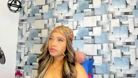 Snapshot of angel_dthroat chatting on June 17, 2026, 12:07 pm ANGHEL online show from June 17, 2026, 12:07 pm