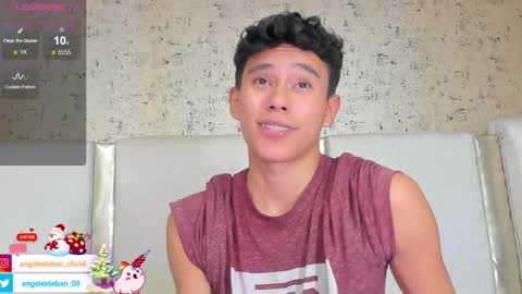 Snapshot of angel_esteban_fx chatting on December 17, 2024, 9:50 am ngel Esteban online show from December 17, 2024, 9:50 am
