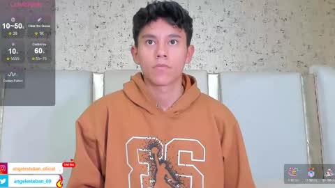 Snapshot of angel_esteban_fx chatting on January 28, 2025, 10:12 am ngel Esteban online show from January 28, 2025, 10:12 am