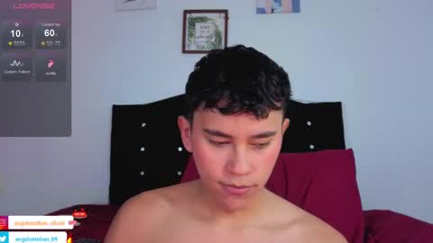 Snapshot of angel_esteban_fx chatting on November 8, 2025, 11:21 am ngel Esteban online show from November 8, 2025, 11:21 am