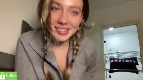 Greetings  Jess online show from December 23, 2024, 3:23 pm