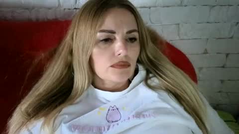 Snapshot of angel_girllovemy chatting on June 16, 2026, 12:08 pm ANGEL online show from June 16, 2026, 12:08 pm