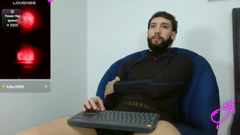 Snapshot of angel_kyrozz chatting on November 27, 2025, 10:56 pm angel_kyrozz online show from November 27, 2025, 10:56 pm