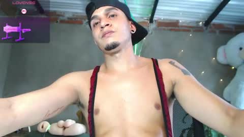 Snapshot of angel_latinboy chatting on July 16, 2026, 8:26 pm Angel online show from July 16, 2026, 8:26 pm
