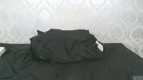 Angel Lein online show from February 21, 2025, 7:10 pm