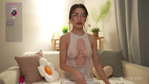 Snapshot of angel_ocu chatting on September 10, 2025, 6:41 pm Angelina LushDomi is active Ill be happy to have fun with you Lets make hot show together online show from September 10, 2025, 6:41 pm