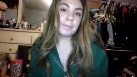 Angel online show from November 11, 2025, 6:02 am