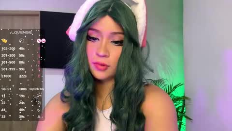 Snapshot of angel_rouse_1 chatting on June 9, 2026, 4:57 am Angel online show from June 9, 2026, 4:57 am