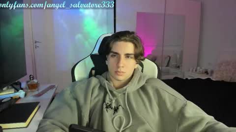 Snapshot of angel_salvatore333 chatting on December 5, 2025, 7:43 pm Angel online show from December 5, 2025, 7:43 pm