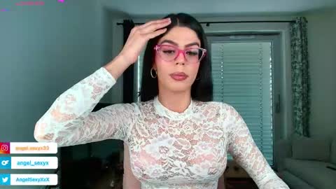 Snapshot of angel_sexyxxx chatting on March 24, 2026, 11:26 am CALL ME ANGEL online show from March 24, 2026, 11:26 am