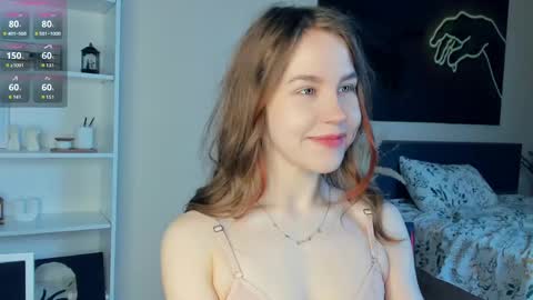 Snapshot of angel_to_burn chatting on May 3, 2026, 7:36 am SofiaSofi online show from May 3, 2026, 7:36 am