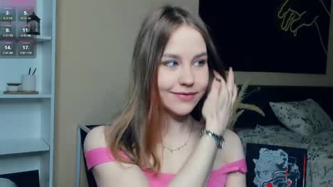 Snapshot of angel_to_burn chatting on May 8, 2026, 7:46 am SofiaSofi online show from May 8, 2026, 7:46 am