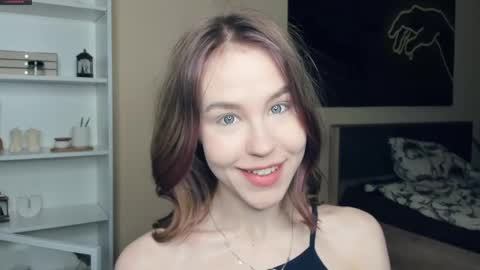Snapshot of angel_to_burn chatting on May 31, 2026, 7:15 am SofiaSofi online show from May 31, 2026, 7:15 am
