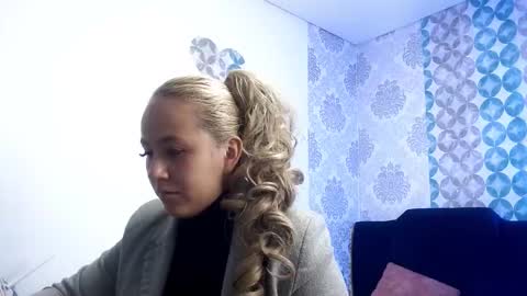 Snapshot of angel_white26 chatting on March 12, 2026, 2:01 pm Angel online show from March 12, 2026, 2:01 pm