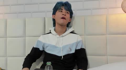 Snapshot of angel_yuhog chatting on November 28, 2025, 9:50 pm Angel online show from November 28, 2025, 9:50 pm