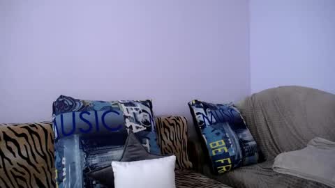 Zoe online show from April 21, 2026, 8:42 am