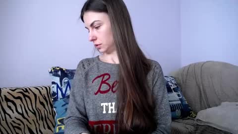 Zoe online show from April 23, 2026, 12:29 pm
